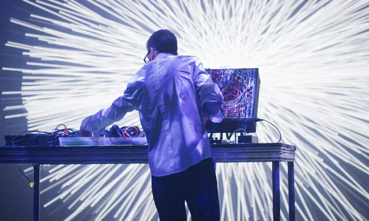 Performance & Artist Talk: Paraphonique