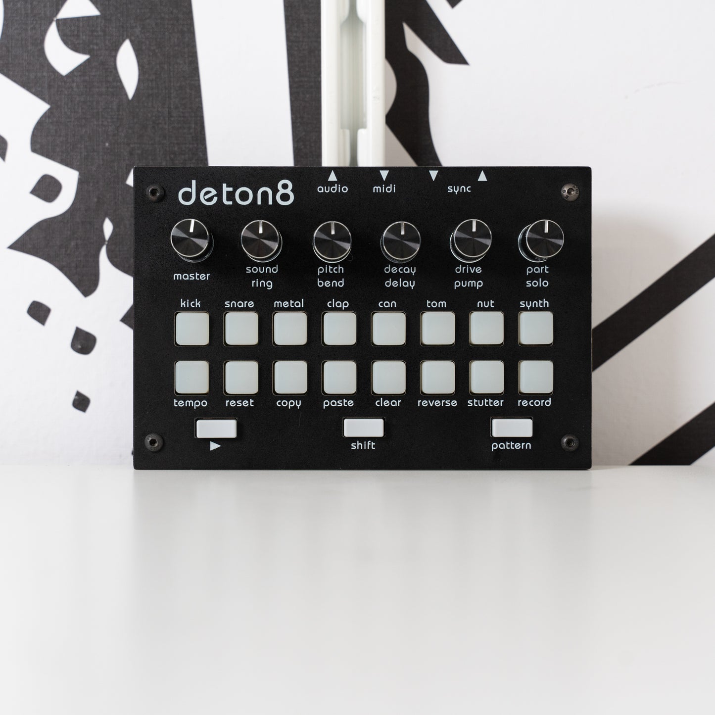 Deton8 (Used)