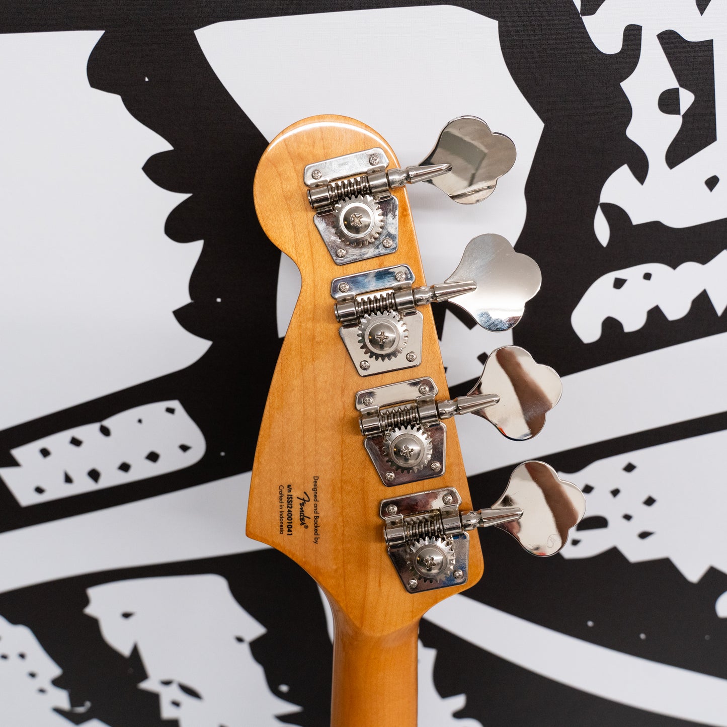 Mustang Bass (Used)