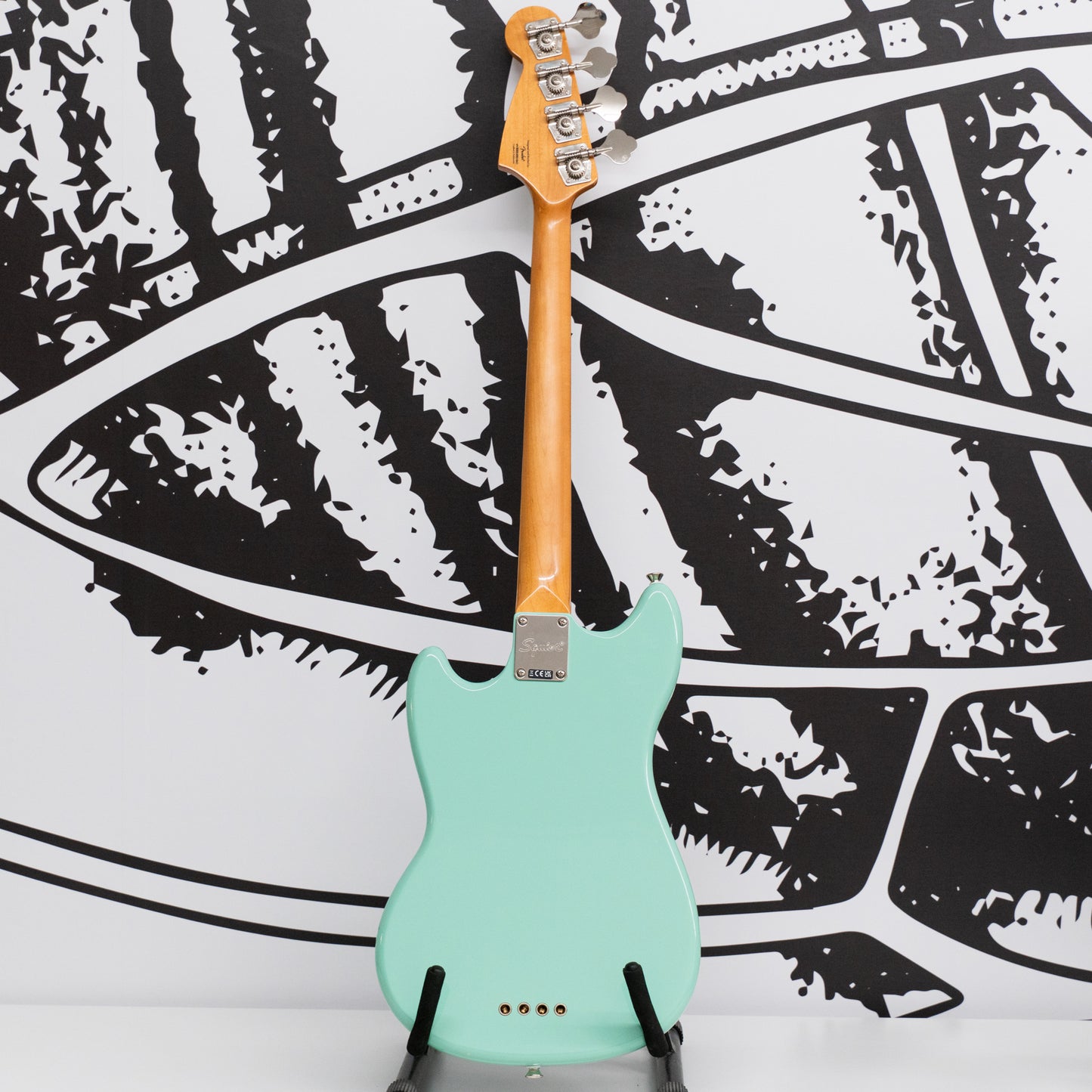 Mustang Bass (Used)