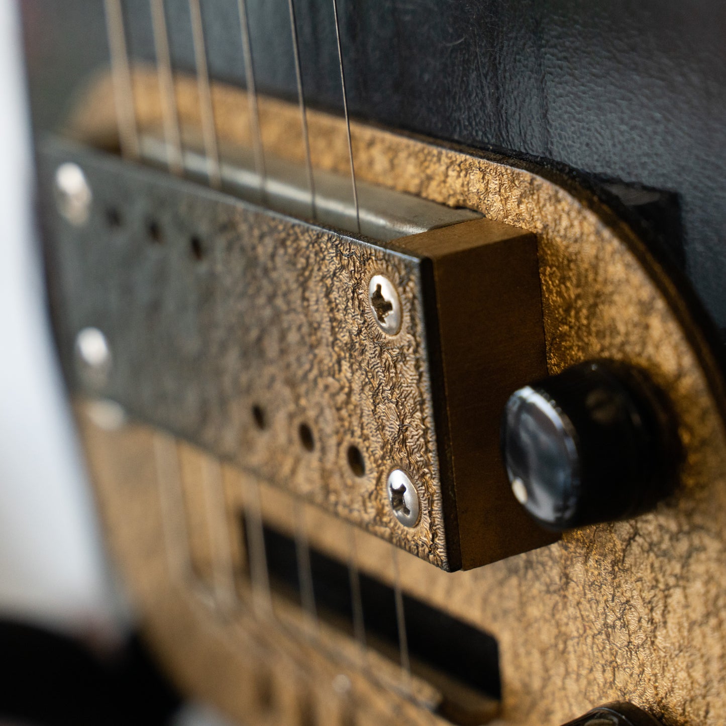 T1 Lapsteel - Black and Bronze (Used)