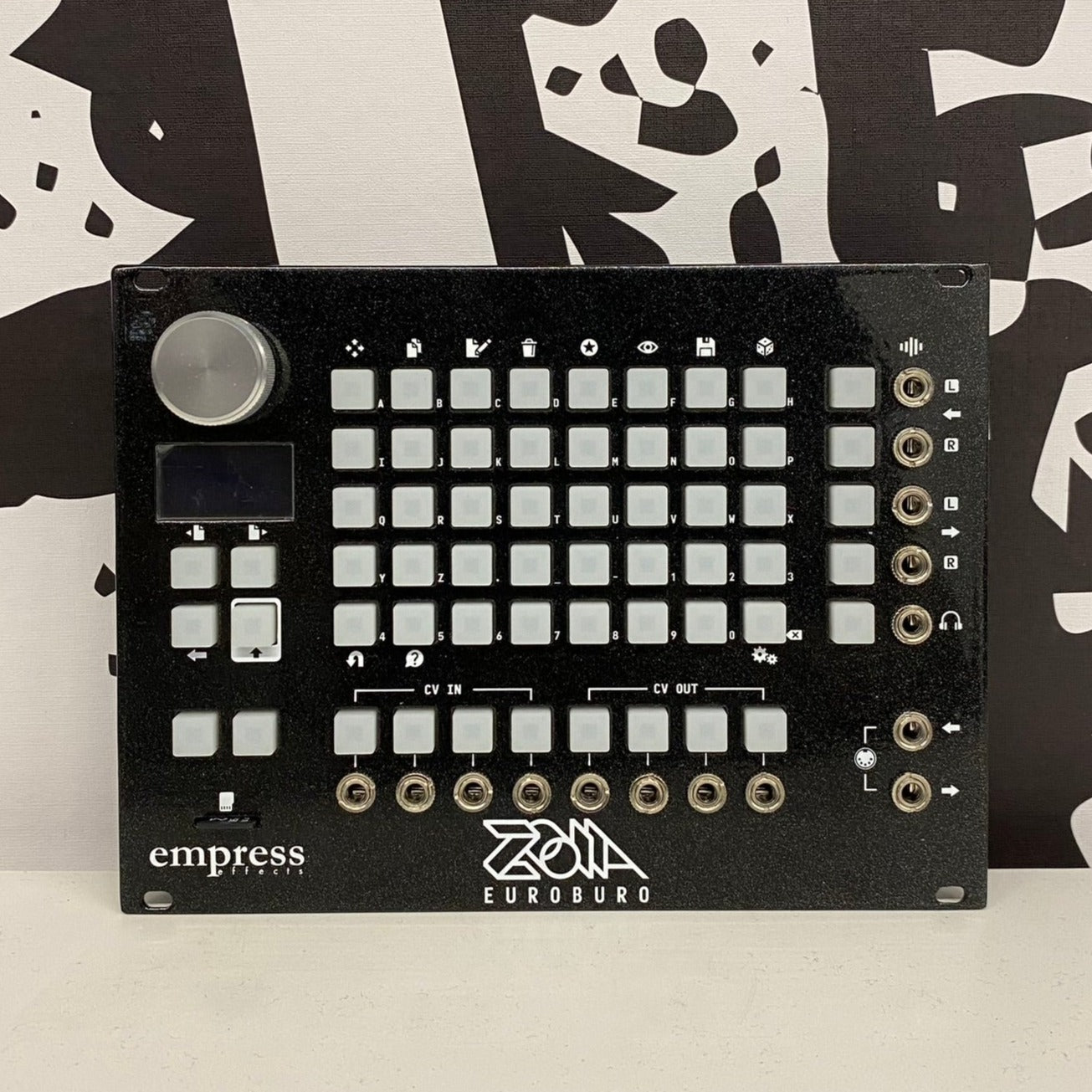 お得なセール EMPRESS EFFECTS ZOIA おもちゃ・ホビー・グッズ