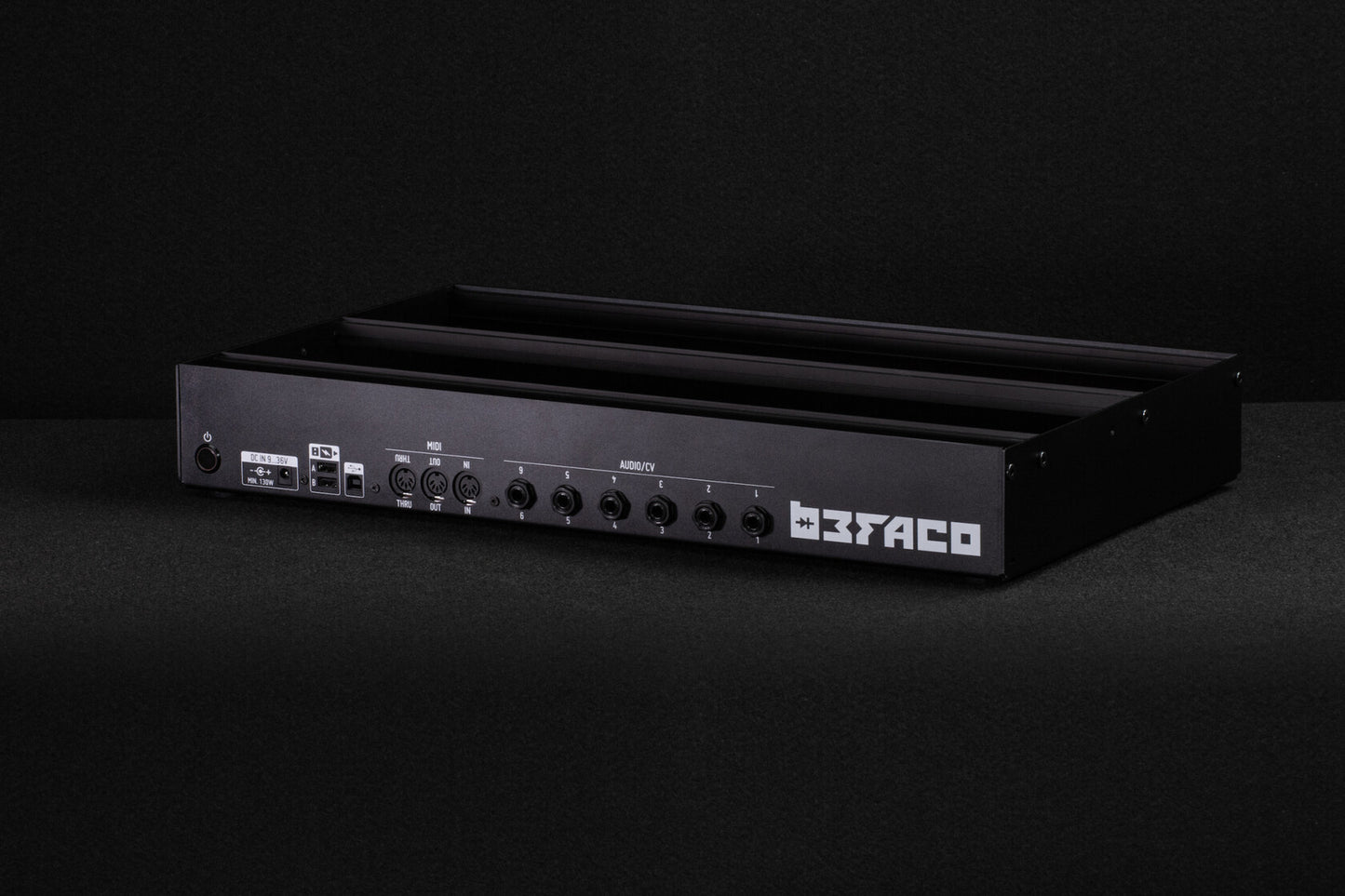 7U 104HP Case