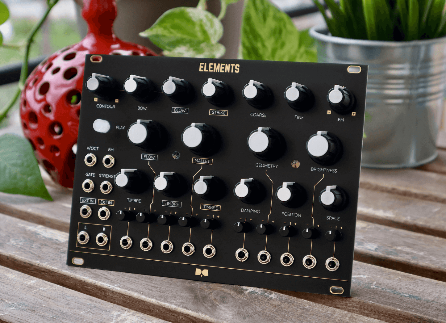 Elements - Black & Gold Panel