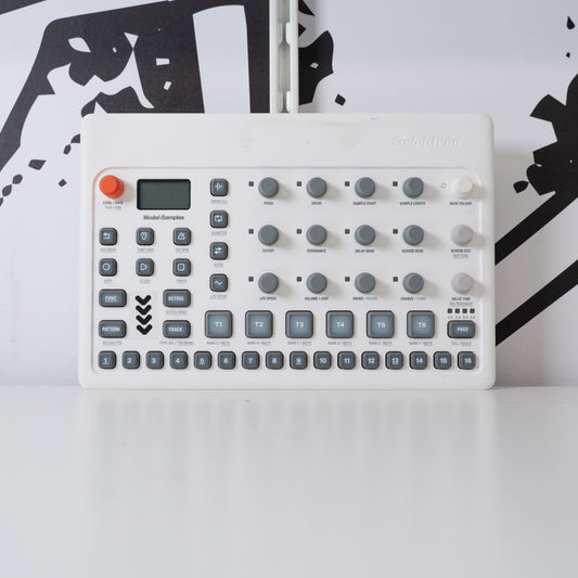 Model:Samples & Accessories (Used)