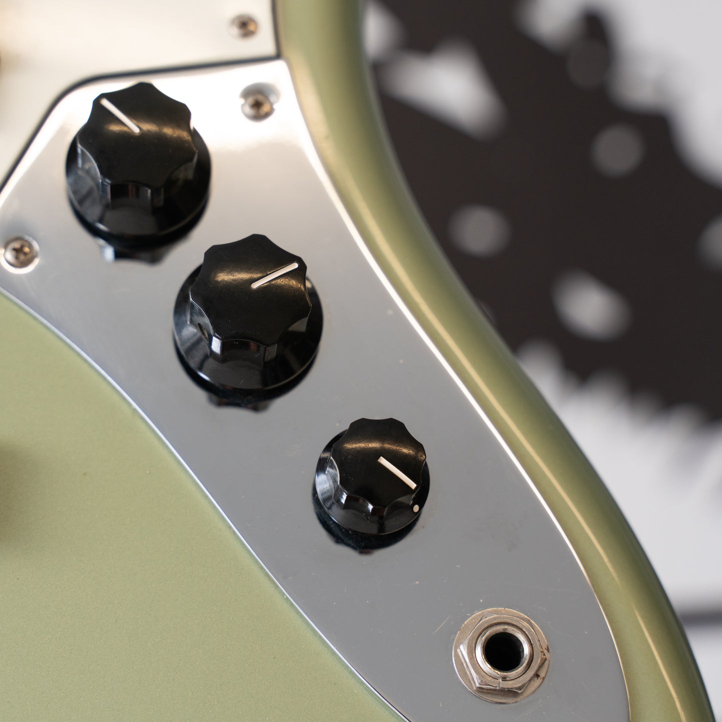 Player Jaguar Bass - Sage Green Metallic (Used)