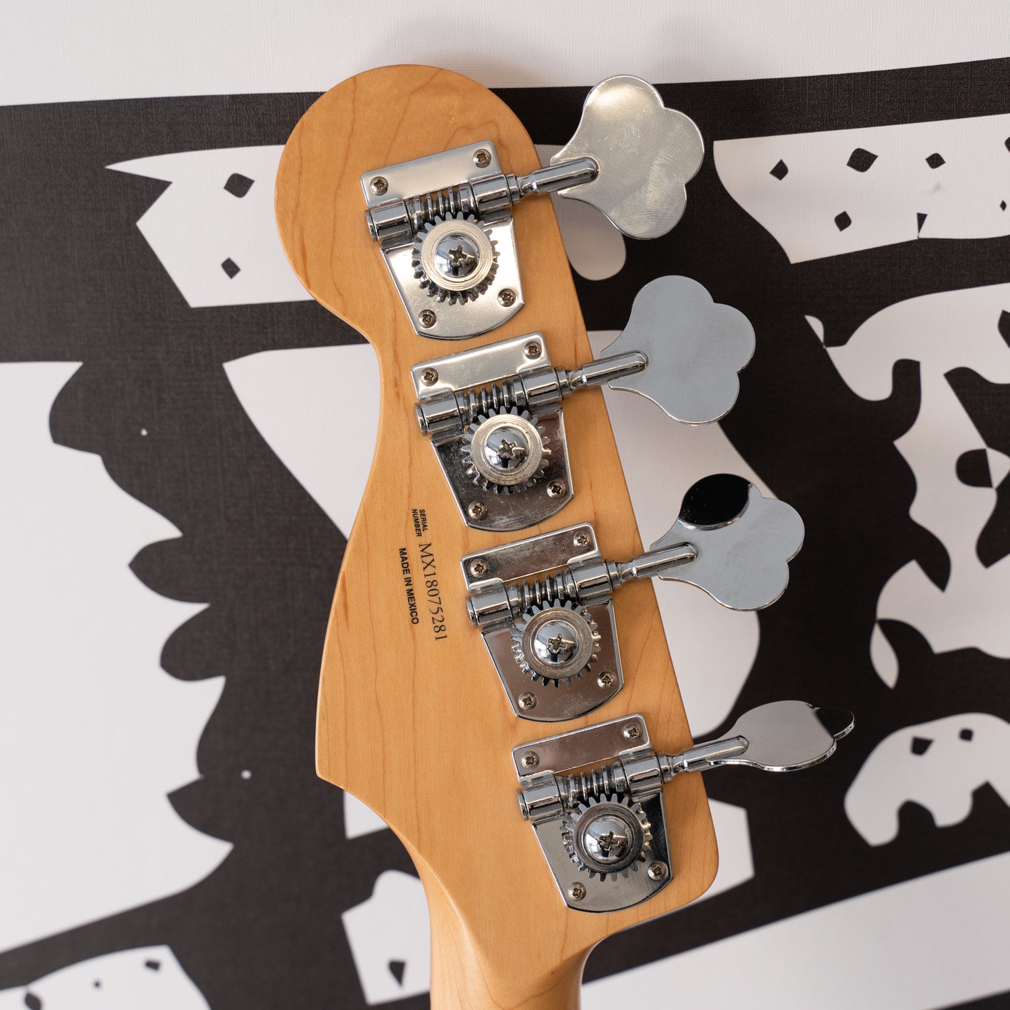 Player Jaguar Bass - Sage Green Metallic (Used)