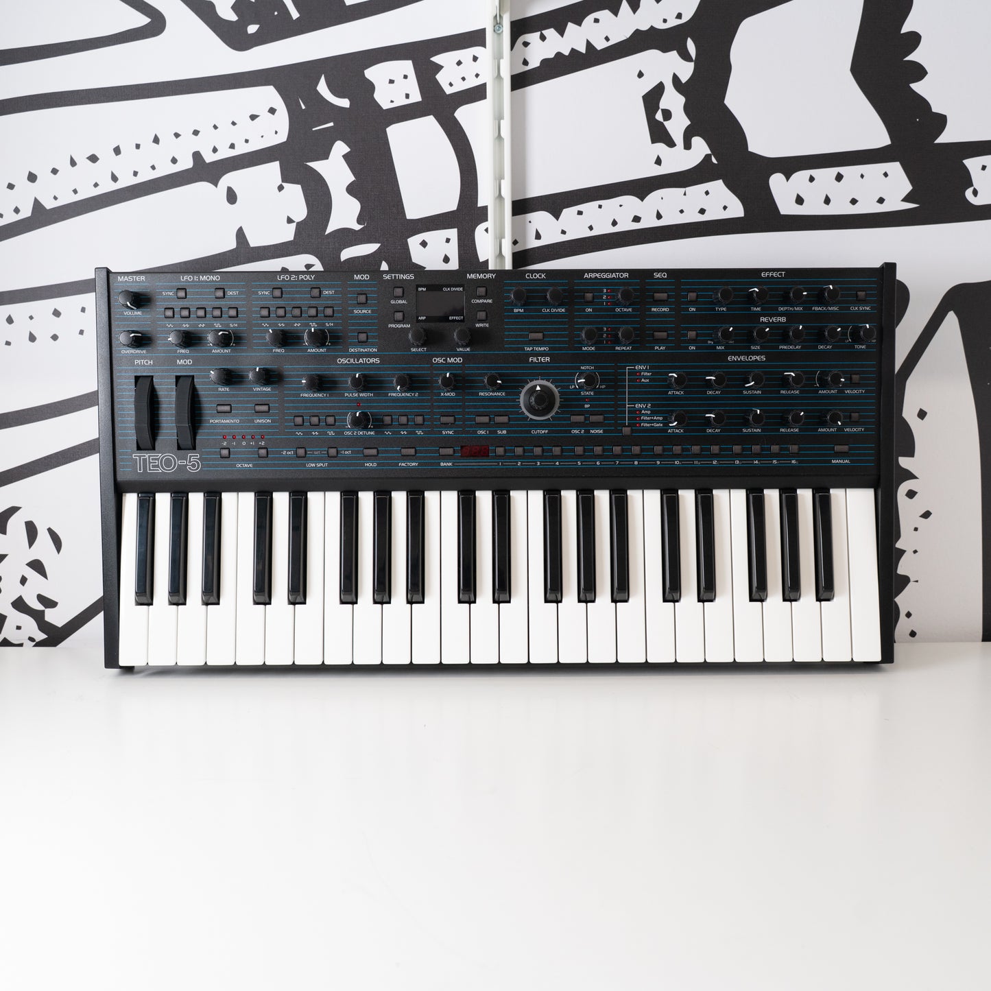 TEO-5 Keyboard (Used)