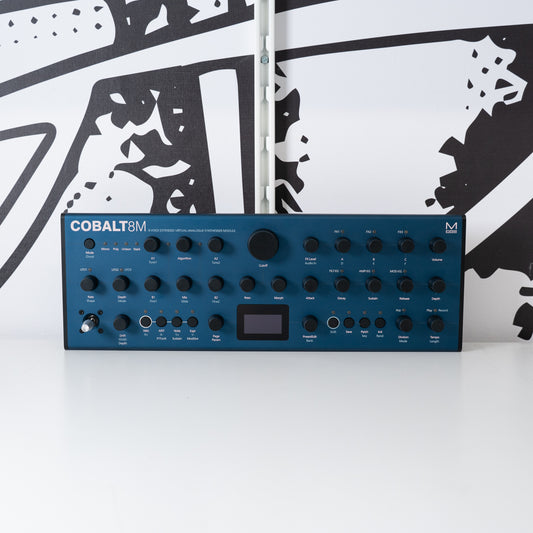 Cobalt 8m w/ Decksaver (Used)