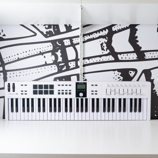 Keylab Essential 61 mk3 (Used)