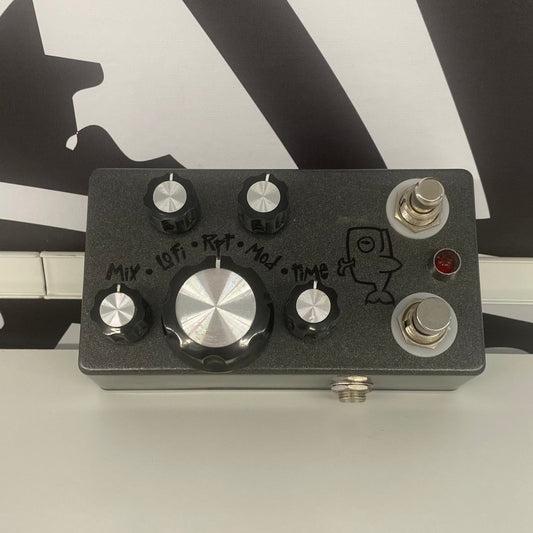 The Dark Moby Delay - Limited Edition (Used)